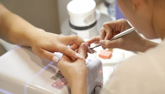Elegant Nails _ Spa